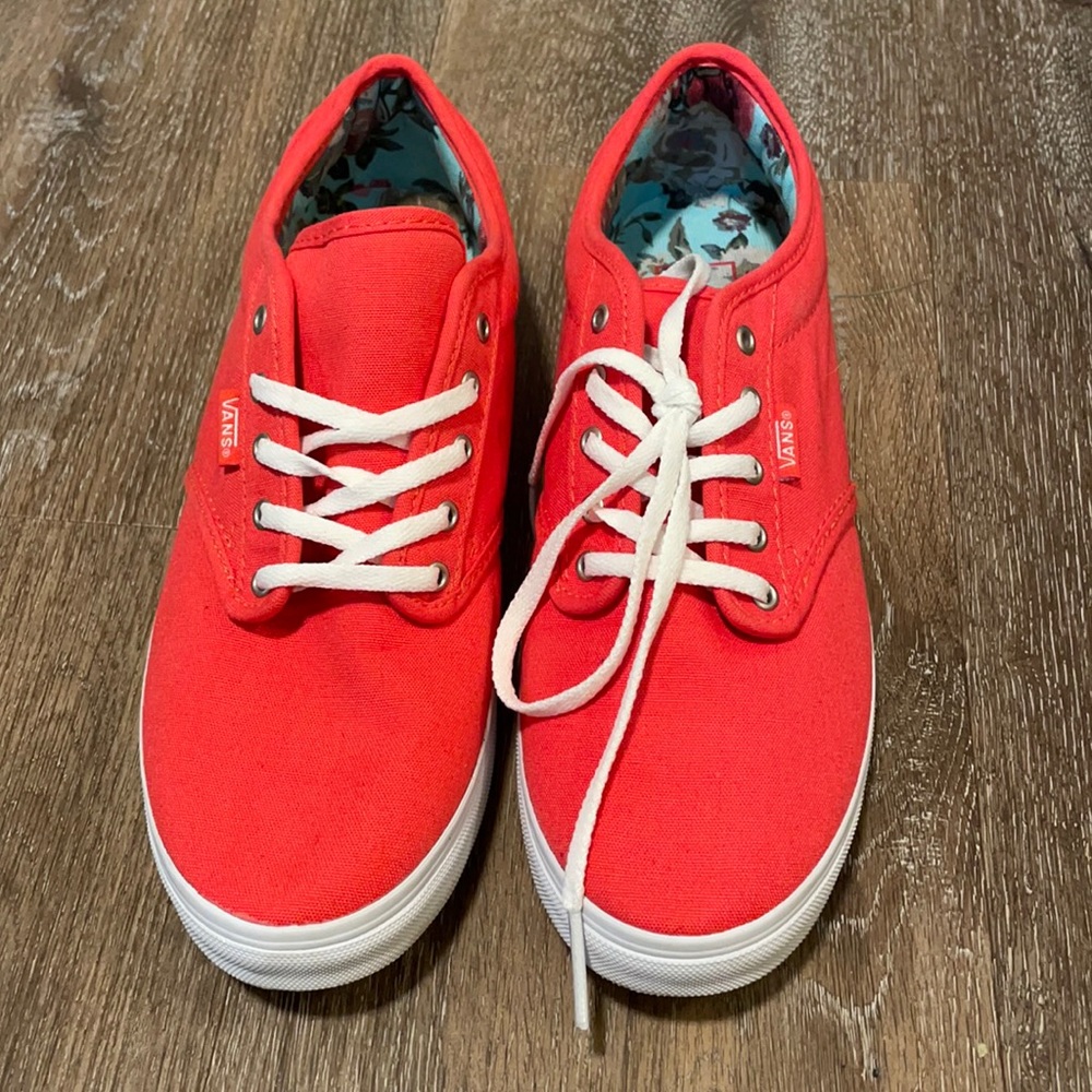 Women’s Coral Vans. Like New!